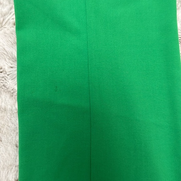 New York & company green dress pants size 4p. - Picture 2 of 3